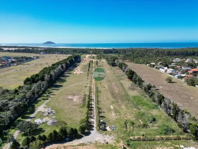 Lote/Terreno à venda, 375m² no São João do Rio Vermelho, Florianópolis