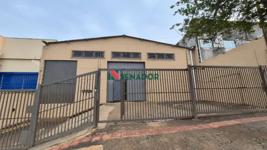 Galpão/Depósito/Armazém para alugar, 363m² no Paulista, Londrina