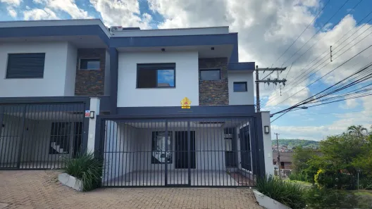 Casa com 3 Quartos à venda, 119m² no Petrópolis, Novo Hamburgo