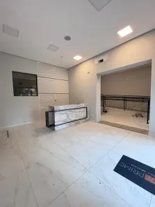 Ponto Comercial com 10 Quartos para alugar, 200m² no Portão, Curitiba