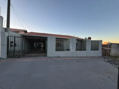 Casa com 3 Quartos à venda, 181m² no Jardim do Sol, Londrina