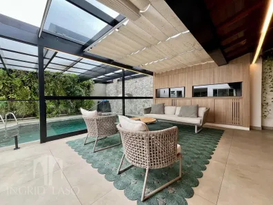 Casa com 5 Quartos à venda, 335m² no Glória, Macaé