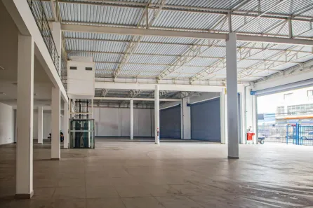 Ponto Comercial para alugar, 909m² no Penha de França, São Paulo
