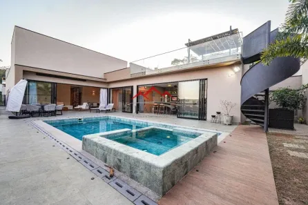 Casa com 3 Quartos à venda, 365m² no Jardim das Samambaias, Jundiaí