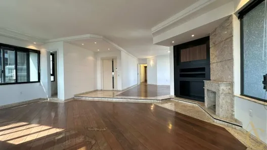 Apartamento com 3 Quartos à venda, 157m² no Centro, Florianópolis