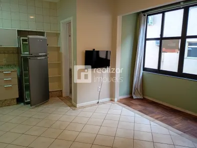Apartamento com 2 Quartos para alugar, 52m² no Jurerê, Florianópolis