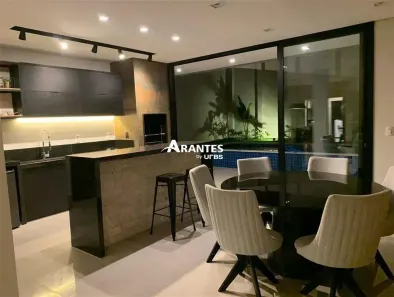 Casa de Condomínio com 3 Quartos à venda, 329m² no Jardim Sul, Uberlândia