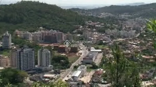 Lote/Terreno à venda, 1557m² no Córrego Grande, Florianópolis