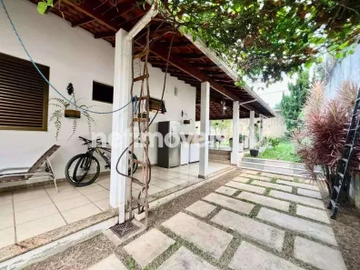 Casa com 5 Quartos à venda, 500m² no Bandeirantes (Pampulha), Belo Horizonte