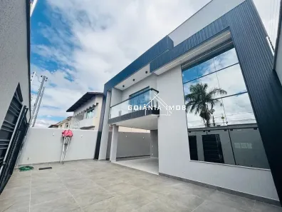 Casa de Condomínio com 4 Quartos à venda, 230m² no Parque Anhanguera, Goiânia