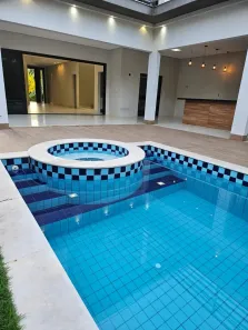 Sobrado com 4 Quartos para alugar, 346m² no Coophema, Cuiabá
