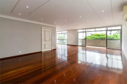 Apartamento com 3 Quartos à venda, 233m² no Santa Cecília, São Paulo