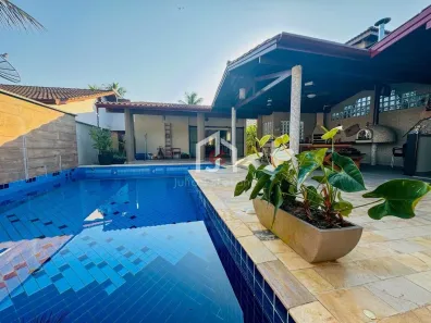 Casa de Condomínio com 4 Quartos à venda, 200m² no Horto Florestal, Ubatuba