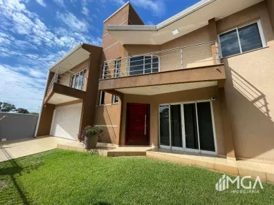 Sobrado com 4 Quartos à venda, 342m² no Centro Cívico, Foz do Iguaçu