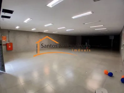 Ponto Comercial para alugar, 335m² no Campanário, Diadema