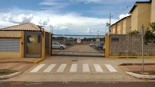 Apartamento com 2 Quartos para alugar, 60m² no Vila Carlota, Campo Grande