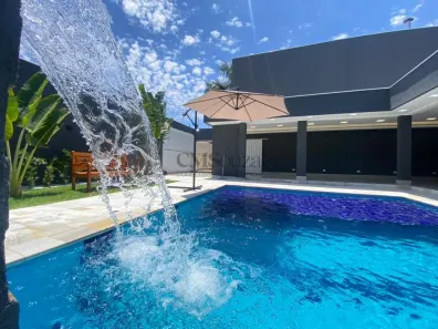 Casa com 3 Quartos para alugar, 232m² no Jardim Ecoville I, Cambé
