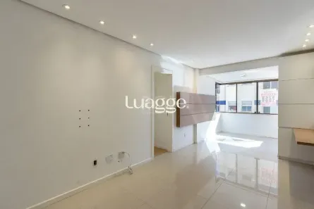 Apartamento com 3 Quartos para alugar, 77m² no Tristeza, Porto Alegre