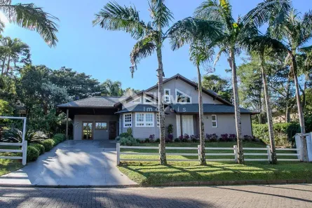 Casa com 3 Quartos à venda, 180m² no Condomínio Campestre Paragem dos Verdes Campos (Barro Vermelho), Gravataí