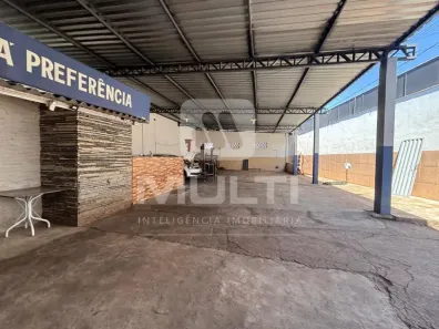 Casa com 1 Quarto para alugar, 200m² no Jardim Patrícia, Uberlândia