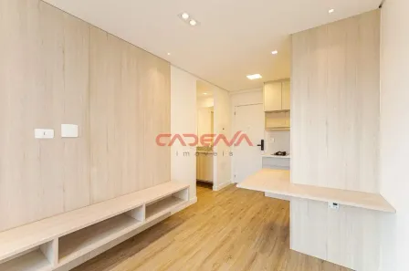 Apartamento com 1 Quarto para alugar, 31m² no Centro, Curitiba