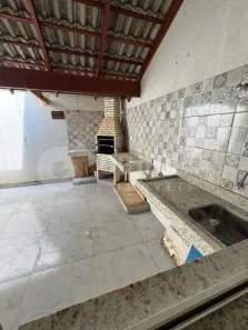 Casa com 2 Quartos à venda, 125m² no Jardim Europa, Uberlândia