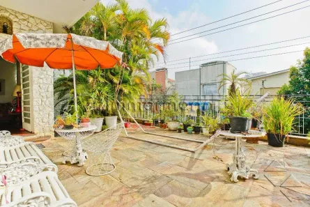 Casa com 3 Quartos à venda, 300m² no Sumaré, São Paulo