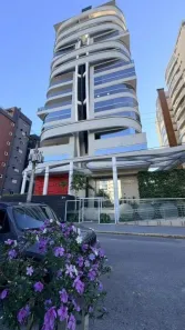 Apartamento com 3 Quartos para alugar, 223m² no Atiradores, Joinville