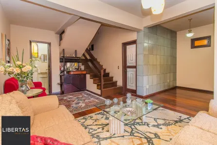 Casa com 4 Quartos à venda, 253m² no Vila João Pessoa, Porto Alegre