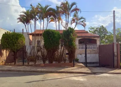 Casa com 3 Quartos à venda, 253m² no Granjas Santa Terezinha, Taubaté