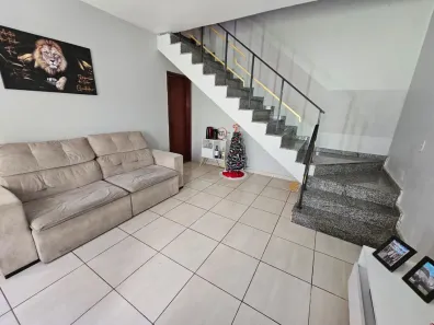 Casa de Condomínio com 2 Quartos à venda, 88m² no Irajá, Rio de Janeiro