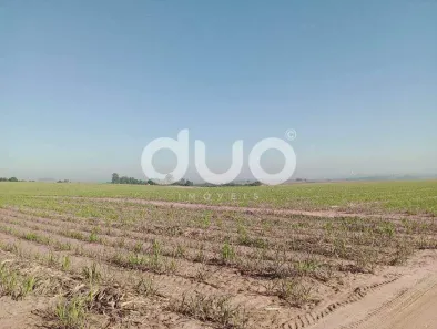 Fazenda/Sítio com 1 Quarto à venda, 1m² no Centro (Ártemis), Piracicaba