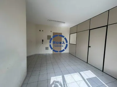 Sala Comercial para alugar, 40m² no Vila Mathias, Santos