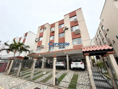 Apartamento com 2 Quartos à venda, 55m² no Roçado, São José
