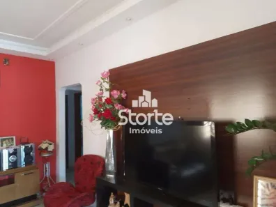 Casa com 3 Quartos à venda, 140m² no Jardim Patrícia, Uberlândia