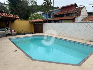 Casa com 3 Quartos à venda, 184m² no Santo Antônio, Niterói