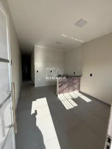 Casa com 2 Quartos à venda, 48m² no Jardim Vergínia, Sorocaba