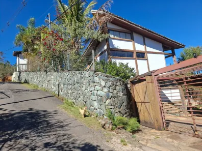 Casa com 3 Quartos à venda, 1000m² no São Sebastião das Águas Claras, Nova Lima