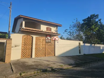 Casa com 4 Quartos para alugar, 200m² no Pontal de Santa Marina, Caraguatatuba