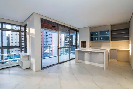 Apartamento com 3 Quartos à venda, 188m² no Água Verde, Curitiba