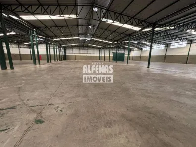 Galpão/Depósito/Armazém à venda, 2752m² no Centro, Contagem