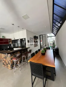 Casa de Condomínio com 3 Quartos à venda, 300m² no Parque das Américas, Uberaba