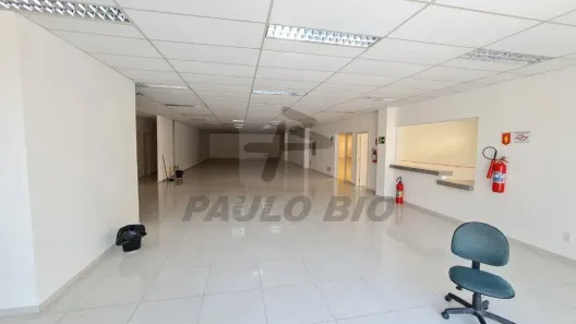 Prédio Comercial para venda ou aluguel, 4442m² no Centro, Taubaté