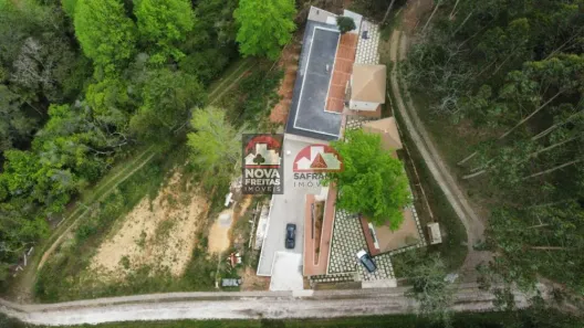 à venda, 380m² no Centro, Santo Antônio do Pinhal