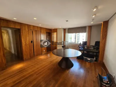 Apartamento com 3 Quartos para alugar, 163m² no Consolação, São Paulo