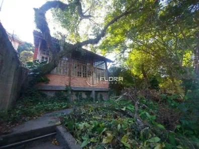 Casa com 3 Quartos à venda, 300m² no Jardim Imbuí, Niterói