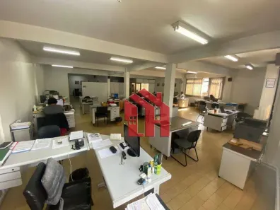 Sala Comercial à venda, 230m² no Centro, São Vicente