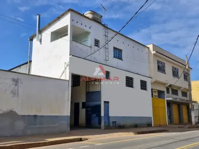 Galpão/Depósito/Armazém para alugar, 320m² no São Luiz, Volta Redonda