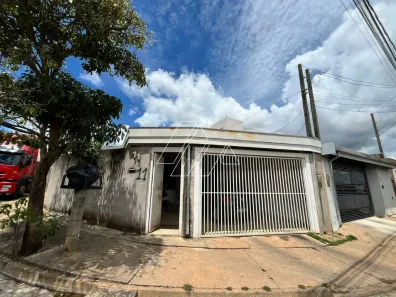Casa com 2 Quartos à venda, 130m² no Osvaldo Fanceli, Marília