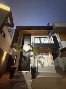 Casa de Condomínio com 4 Quartos à venda, 300m² no Recreio dos Bandeirantes, Rio de Janeiro